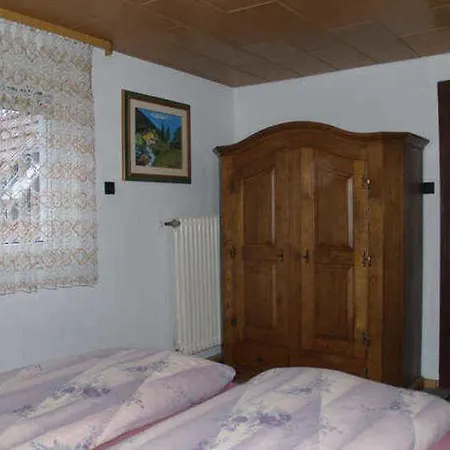 Haus Alice شقة *